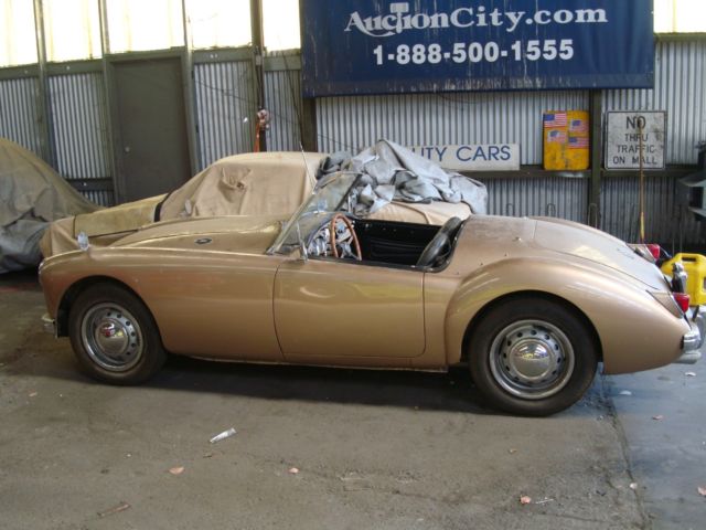 1957 MG MGA Roadster - photo 4