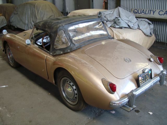 1957 MG MGA Roadster - photo 7