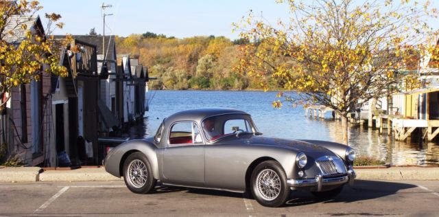 1957 MG MGA - photo 2