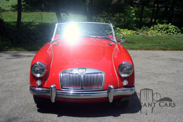 1957 MG MGA Roadster - photo 2