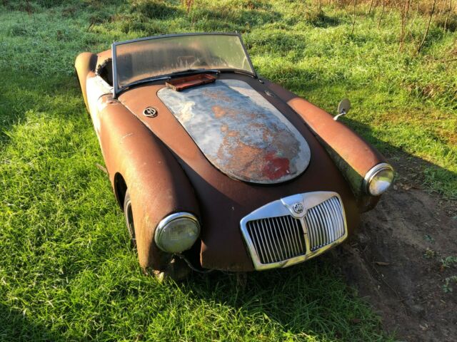 1957 MG MGA ROADSTER - photo 2