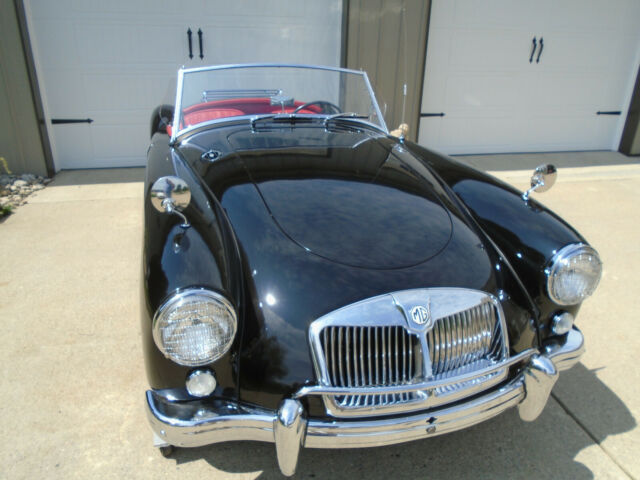 1957 MG MGA - photo 2