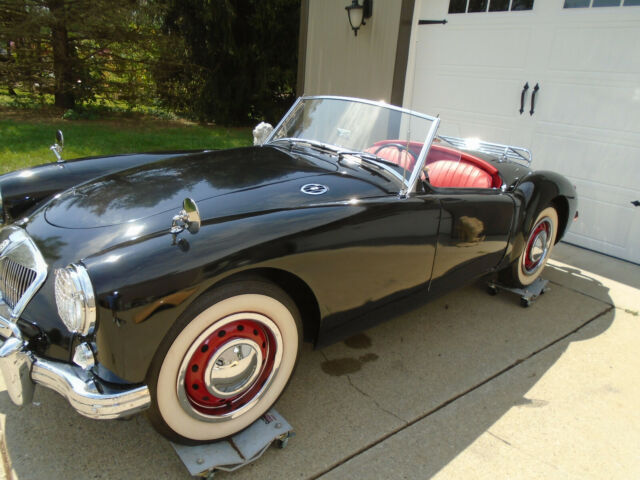 1957 MG MGA - photo 3