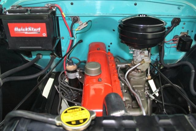 1957 GMC Suburban Napco 4 wheel drive - photo 7
