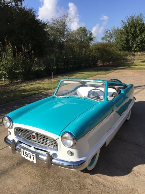 1957 Nash Metropolitan Convertible 1957 Nash Metropolitan Original type upholstery