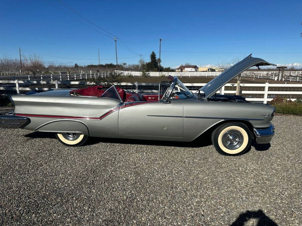 1957 Oldsmobile Super 88 Super 88 Convertible - photo 7