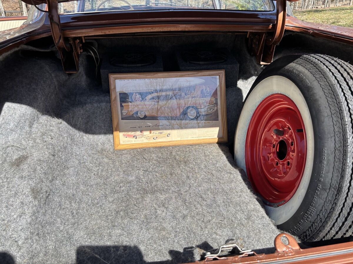 1957 Oldsmobile 88 2 Door Holiday Coupe Hardtop - photo 11