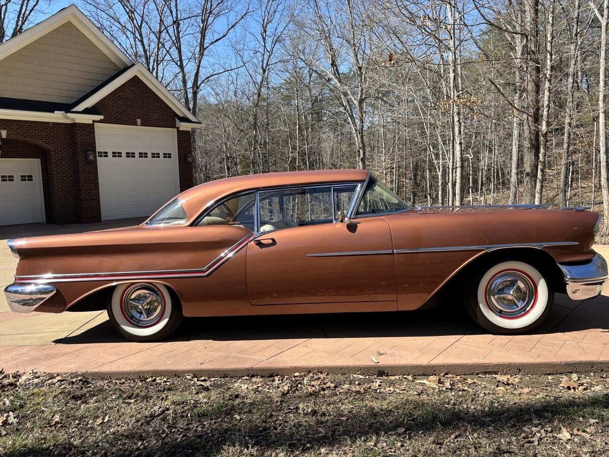 1957 Oldsmobile 88 2 Door Holiday Coupe Hardtop - photo 6