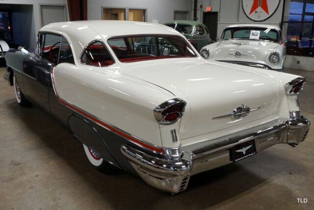 1957 Oldsmobile 88 J-2 Holiday Hardtop Coupe - photo 8