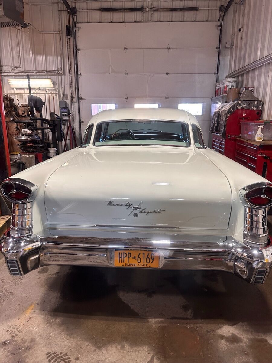 1957 Oldsmobile 98 - photo 7