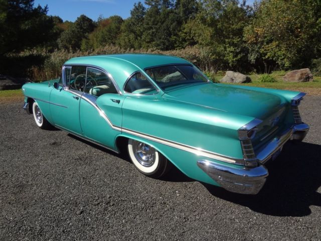 1957 Oldsmobile Ninety-Eight - photo 2