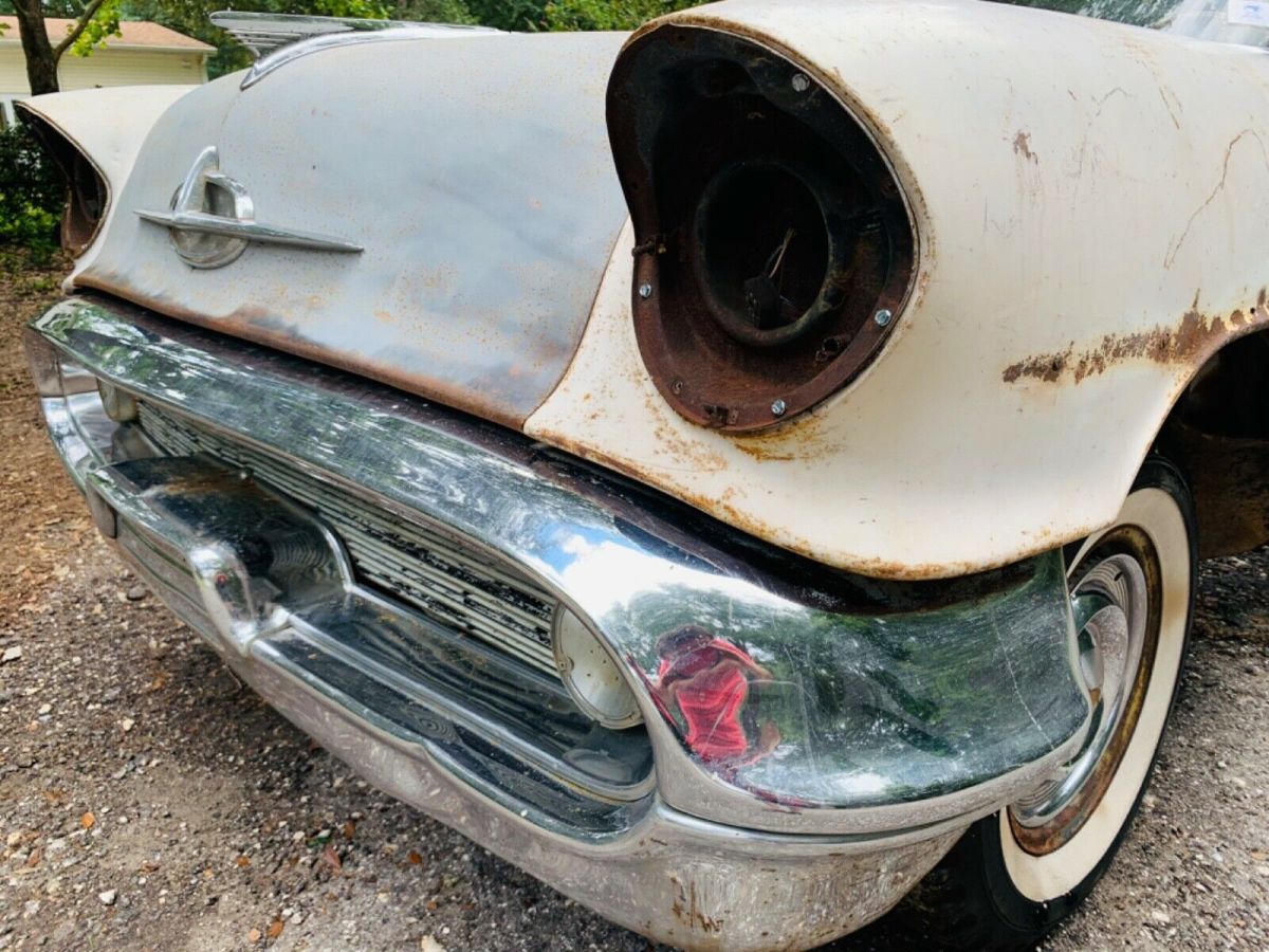 1957 Oldsmobile Eighty-Eight - photo 8