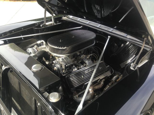 1957 Oldsmobile Eighty-Eight Golden Rocket 88 2dr htp - photo 4