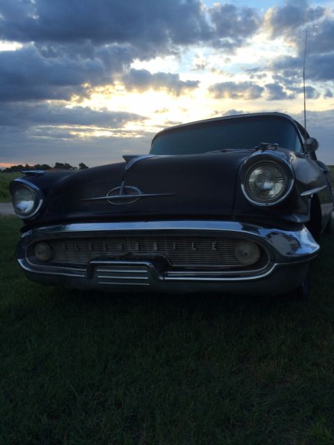 1957 OLDSMOBILE ROCKET 88 TWO DOOR HARD TOP J2 1957 Oldsmobile Eighty-Eight