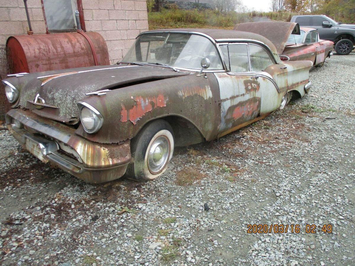 1957 Oldsmobile Eighty-Eight - photo 2