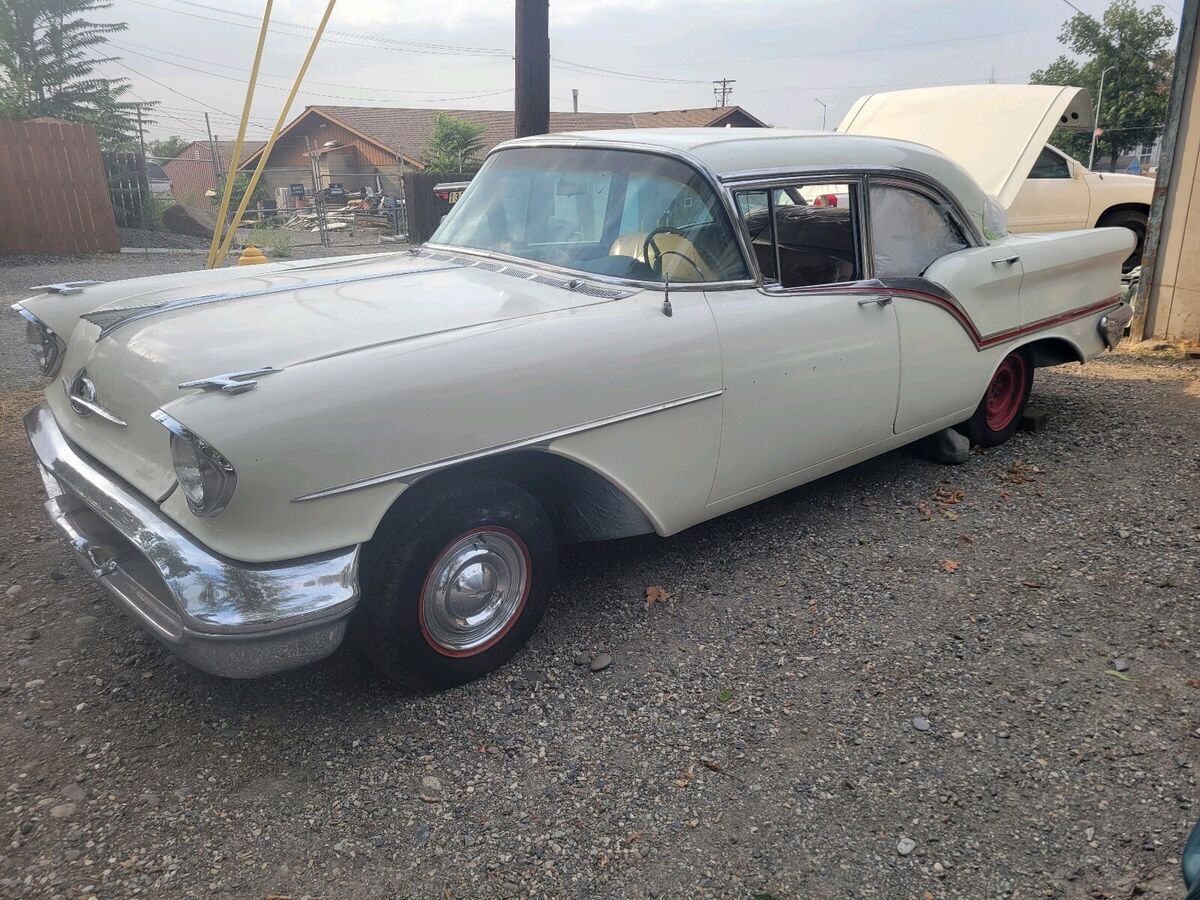 1957 Oldsmobile Super 88 J2 - photo 10