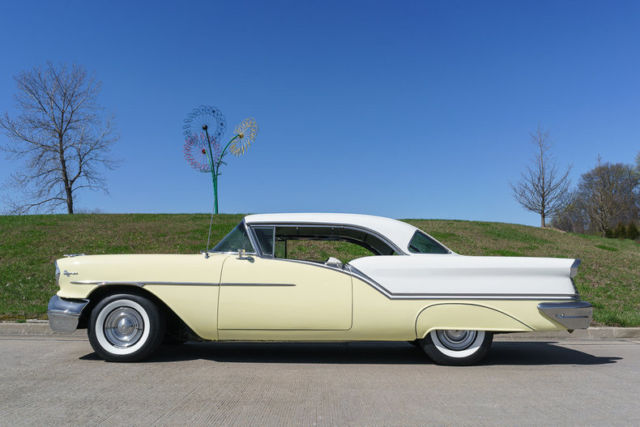 1957 Oldsmobile Eighty-Eight Hardtop - photo 5