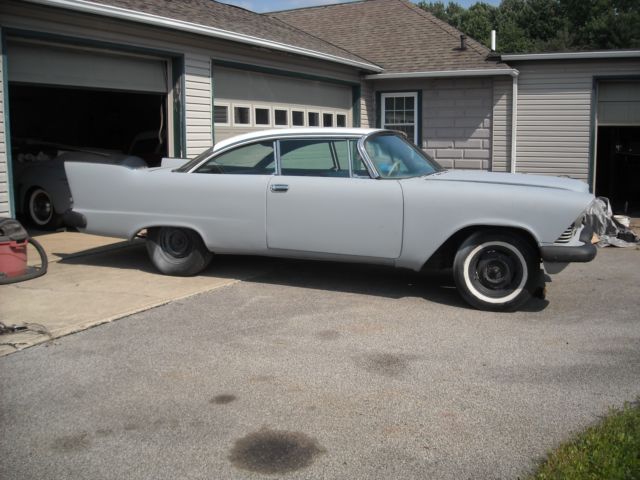 1957 Plymouth Belvedere - photo 2