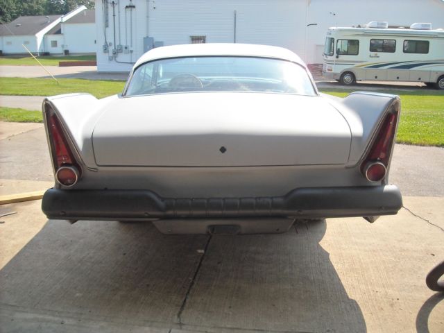 1957 Plymouth Belvedere - photo 5