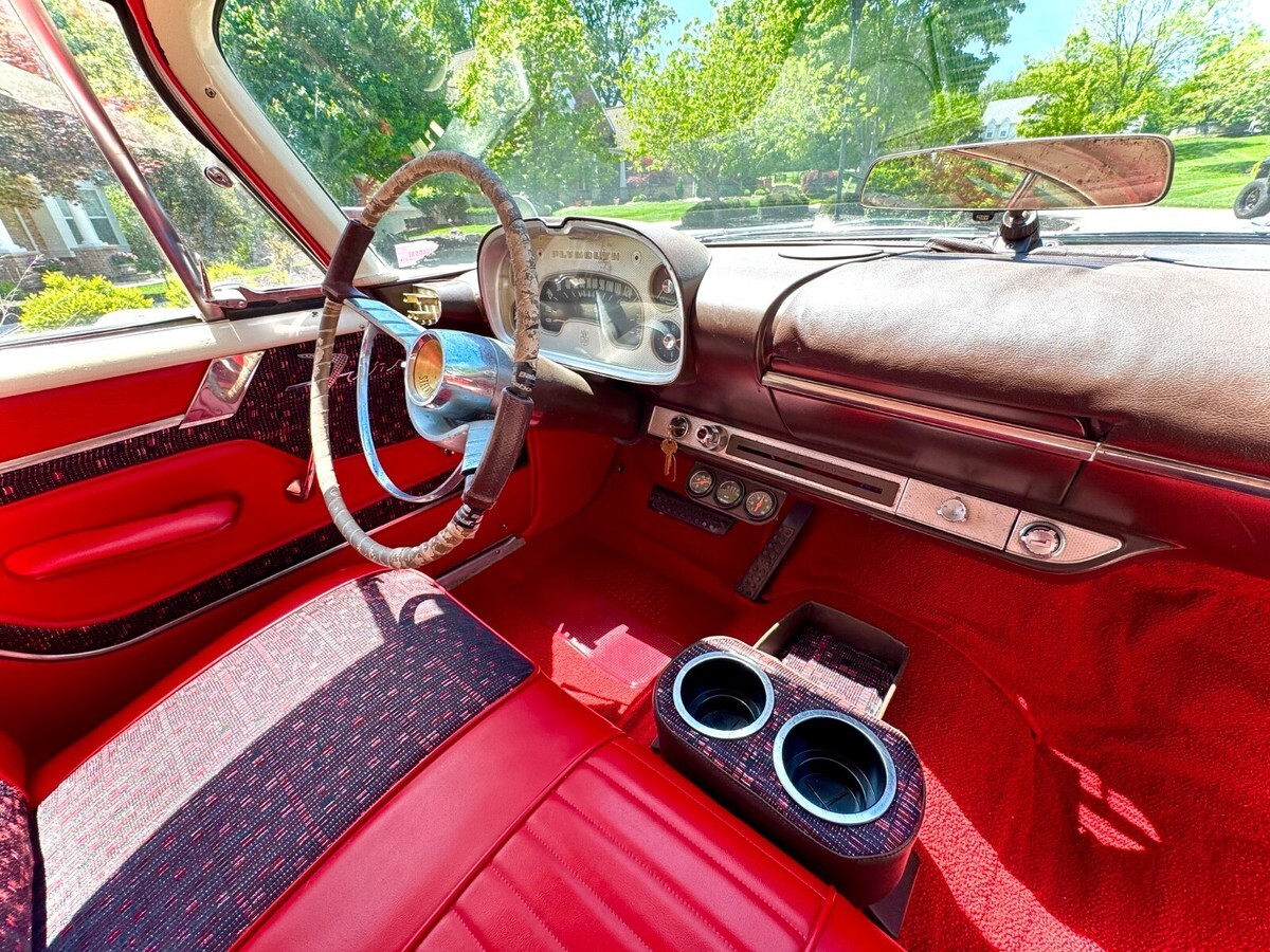 1957 Plymouth Fury - photo 4