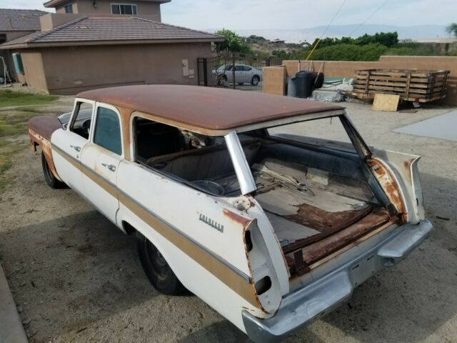 1957 Plymouth Fury - photo 2