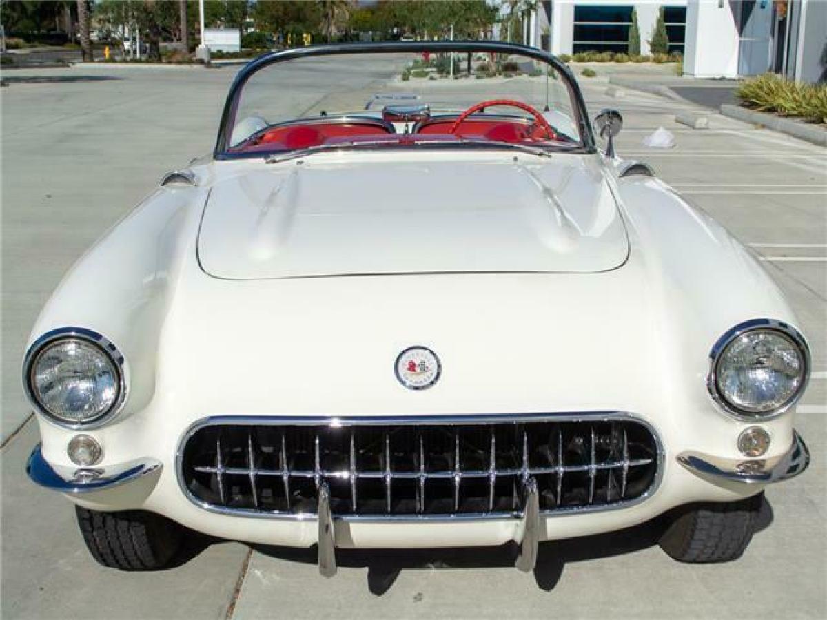 1957 Chevrolet Corvette Convertible - photo 6