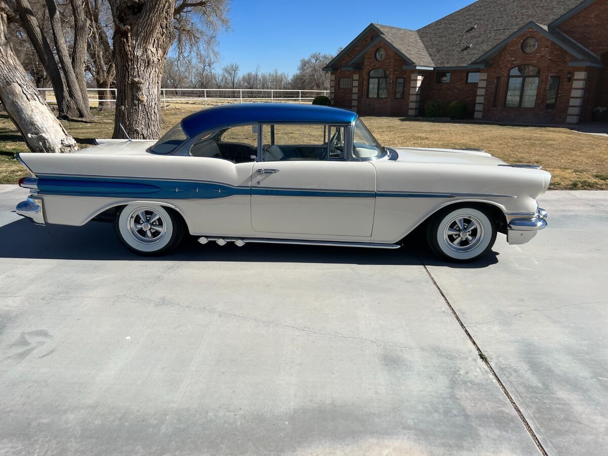 1957 Pontiac Super Chief - photo 5