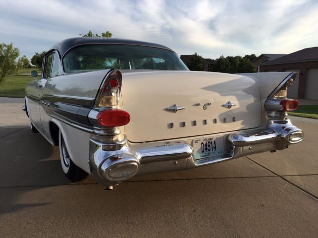 1957 Pontiac Chieftain - photo 7