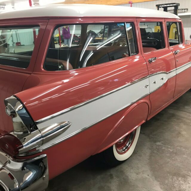 1957 Pontiac 9 Passenger Sweet - photo 7