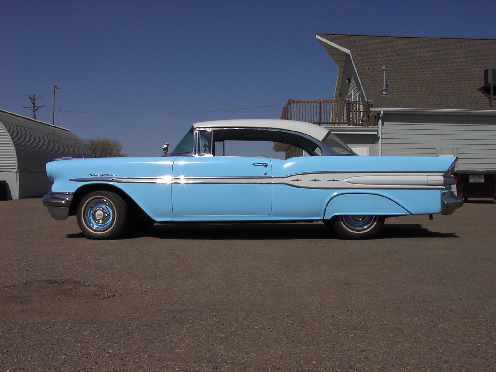 1957 Pontiac Chieftan hardtop V8 Rarer then 1955 1956 Chevy belair Make Offer ! - photo 6