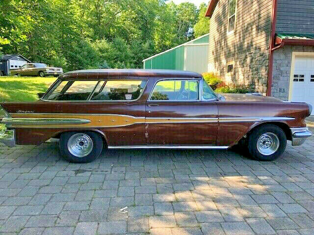1957 Pontiac Safari - photo 2