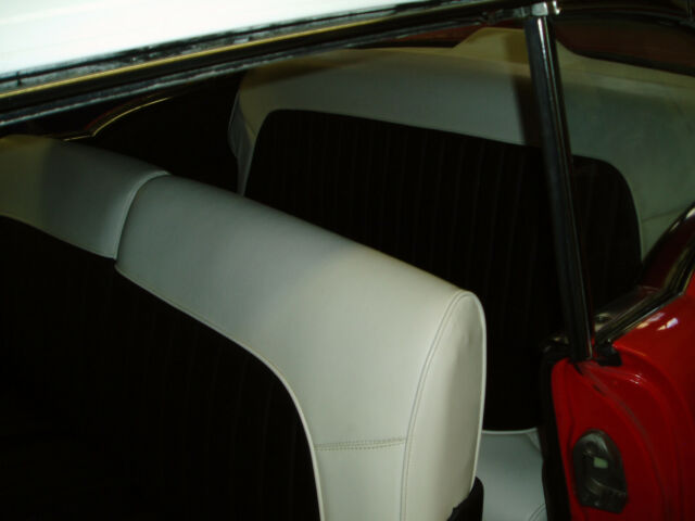 1957 Pontiac Laurentian - photo 8