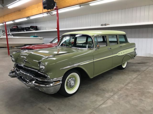 1957 Pontiac Safari Wagon - photo 2
