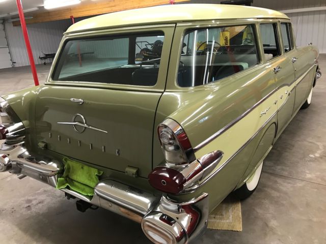 1957 Pontiac Safari Wagon - photo 5