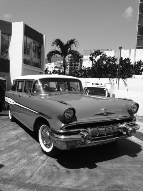 1957 Pontiac Safari Chieftain - photo 11