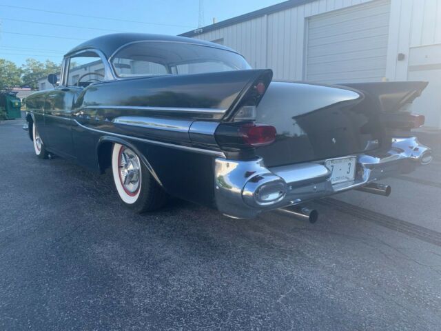 1957 Pontiac Catalina STAR CHIEF CATILINA COUPE TRI POWER - photo 3