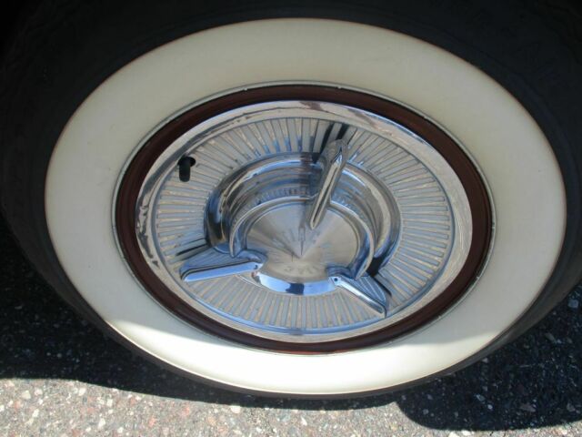 1957 Pontiac Other 4 door - photo 2