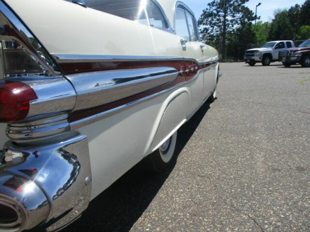 1957 Pontiac Other 4 door - photo 6