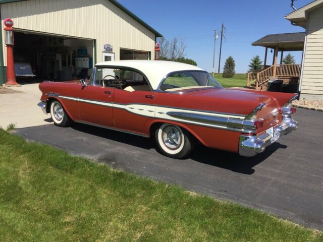 1957 Pontiac Other Star Chief - photo 2