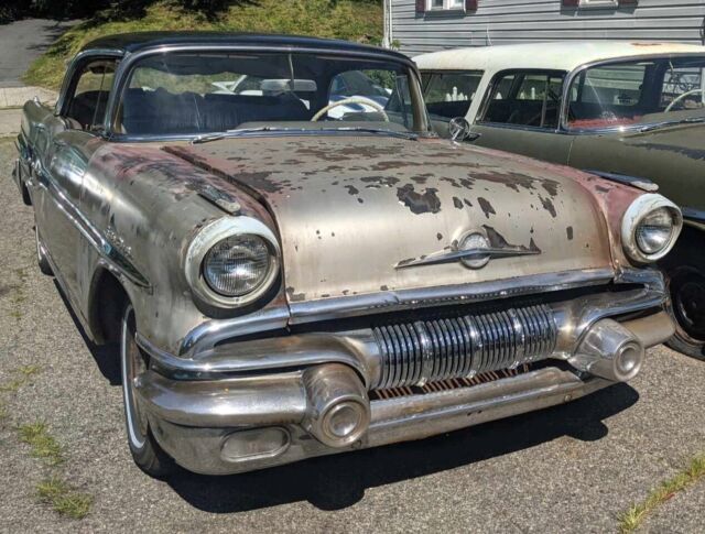 1957 Pontiac Star Chief Sedan Grey RWD Automatic 1957 Pontiac Star Chief