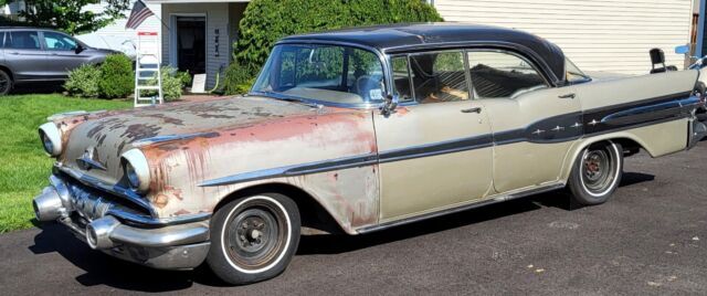 1957 Pontiac Star Chief - photo 3