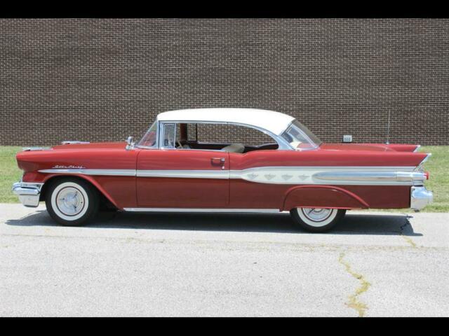 1957 Pontiac STARCHIEF - photo 6