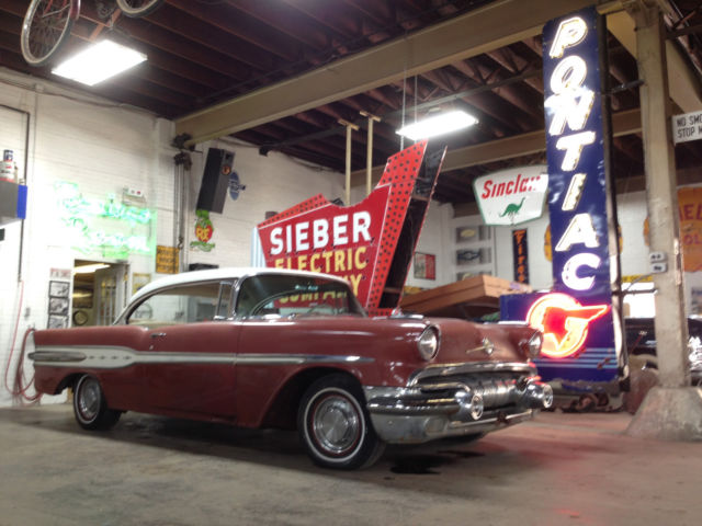 1957 Pontiac Starchief Catalina Hardtop Coupe RUST FREE Custom Hot Street Rod !! 1957 Pontiac Star Chief catalina