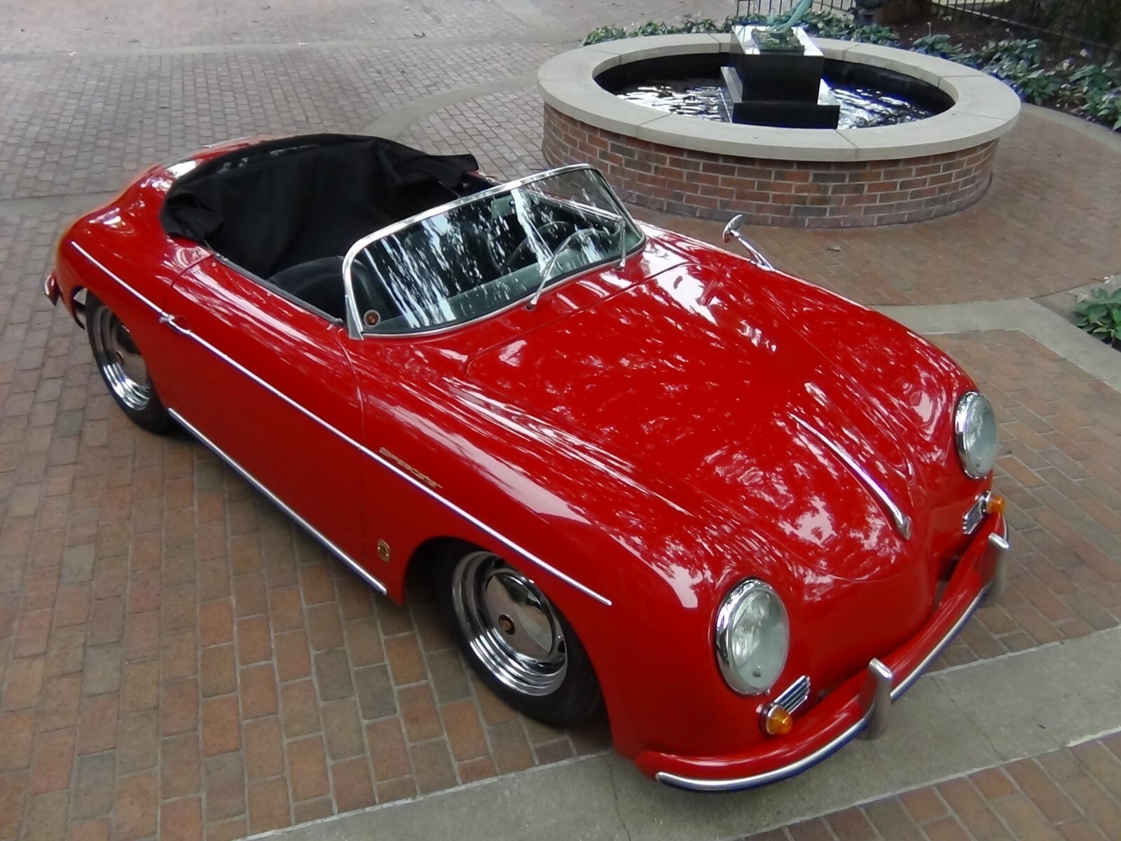 1957 Replica/Kit Makes 57 Porsche Speedster Replica, Scat Motor/ B&M Shifter - photo 2