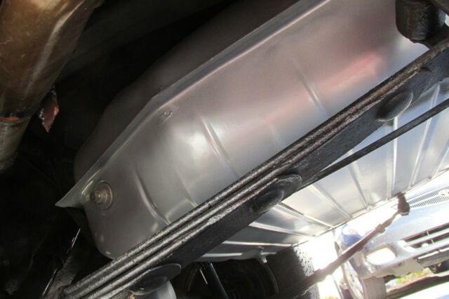 1957 Ford Ranchero - photo 12