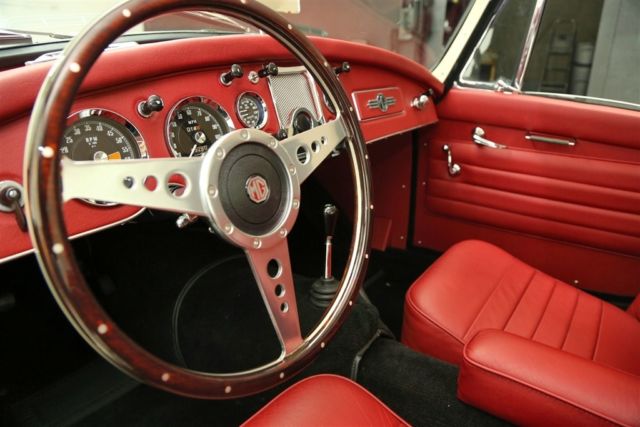 1957 MG MGA Rare Fixed Head Coupe - photo 7