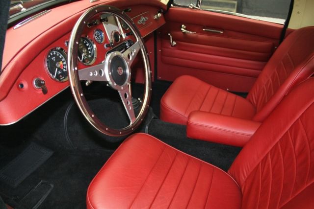 1957 MG MGA Rare Fixed Head Coupe - photo 9