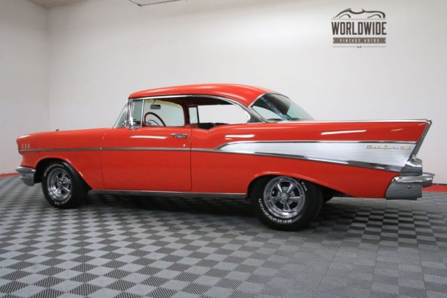 1957 Chevrolet Bel Air/150/210 V8 4 Speed INCREDIBLE PAINT - photo 10