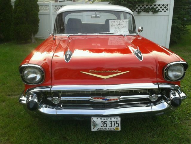 1957 Red & White Chevy Bel Air 350 Rebuilt. 4 dr Auto classic collector 1957 Chevrolet Bel Air/150/210