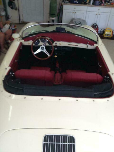 1957 Porsche 1600 SPEEDSTER CONVERTIBLE - photo 10